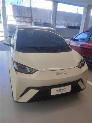 BYD DOLPHIN MINI 38 KW ELÉTRICO BYD DOLPHIN MINI 38 KW ELÉTRICO